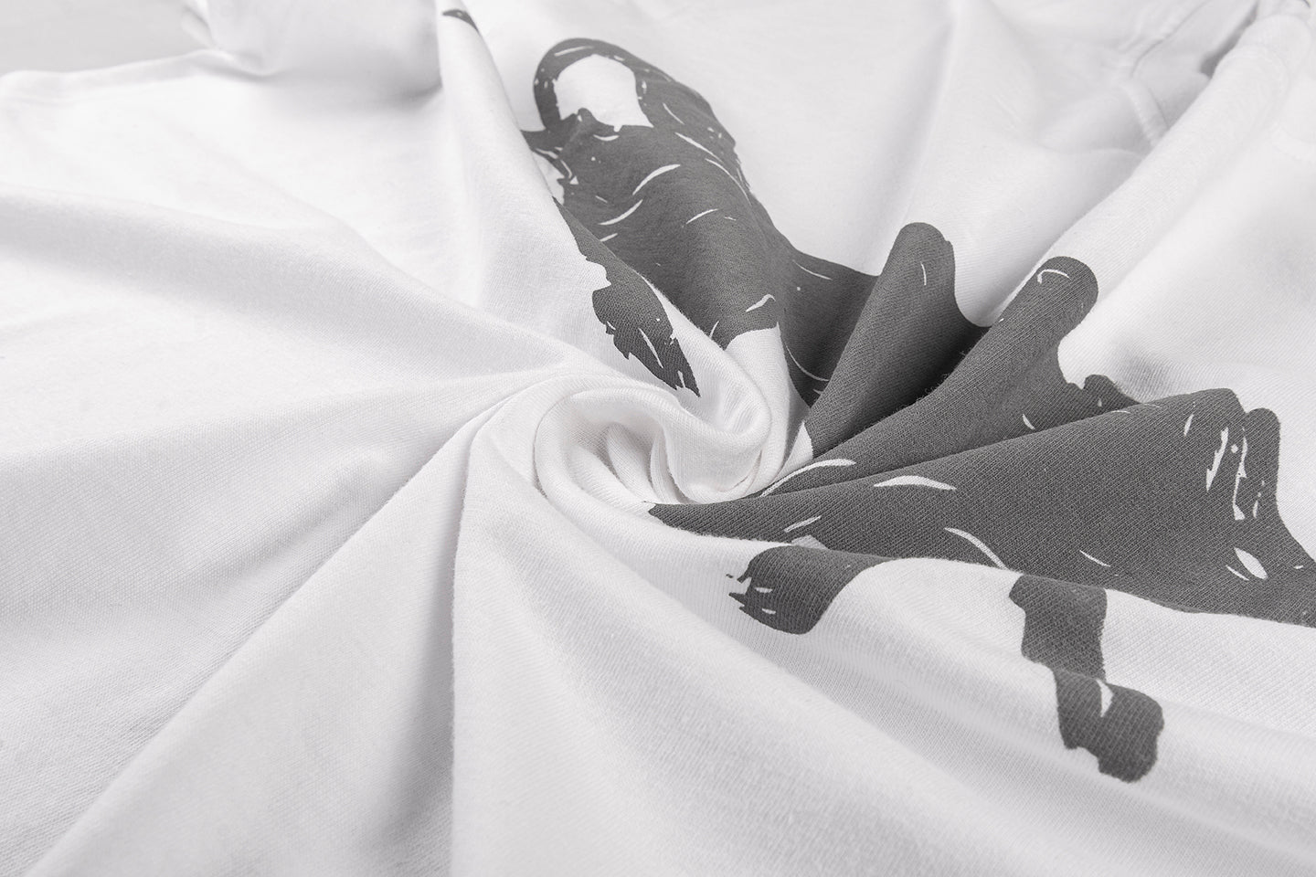 THE WOLF TEE - WHITE