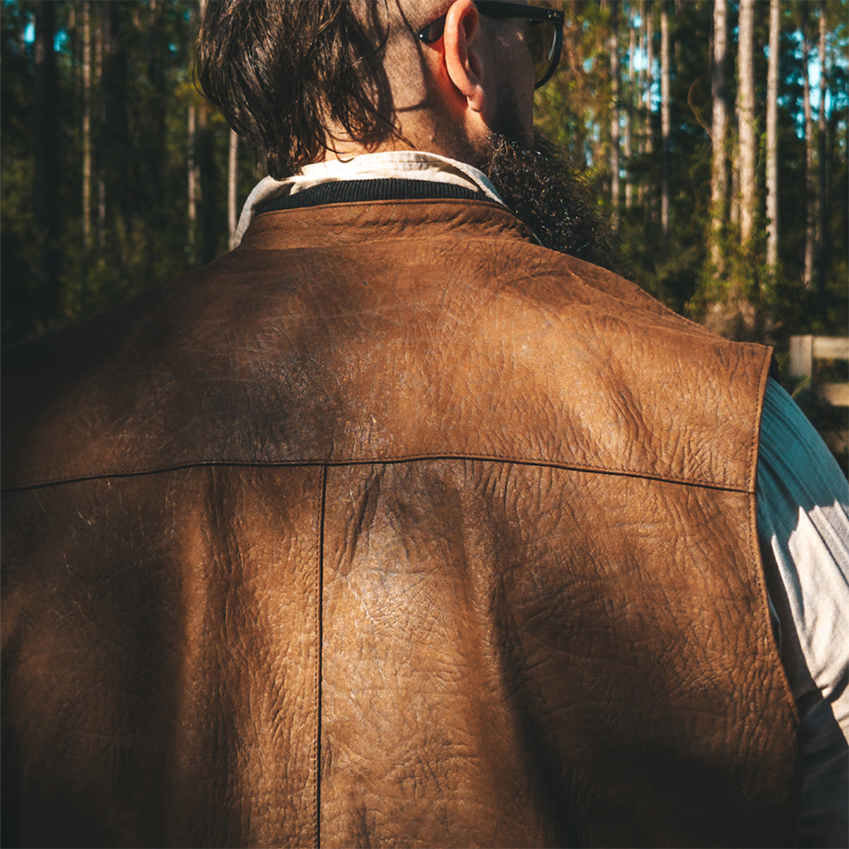 MONTANA LEATHER VEST - TOBACCO BROWN