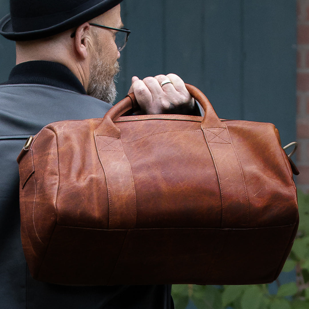 LAKE SHORE SMALL DUFFLE BAG - MAHOGANY